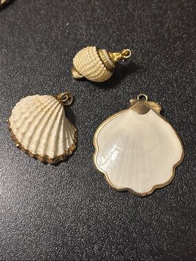 Gold-Trim White Shell Pendant Necklace Charms